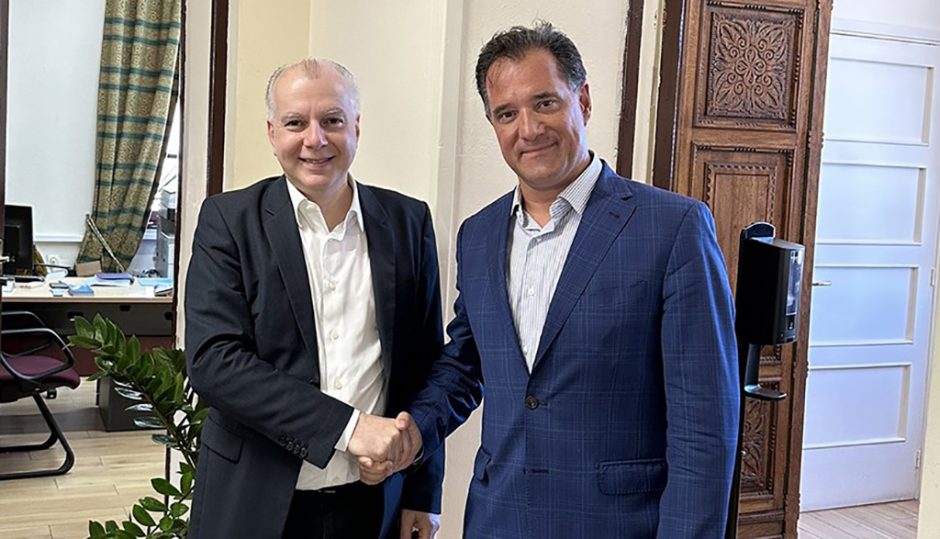 ΚΑΜΠΟΥΡΑΚΗΣ ΓΕΩΡΓΙΑΔΗΣ