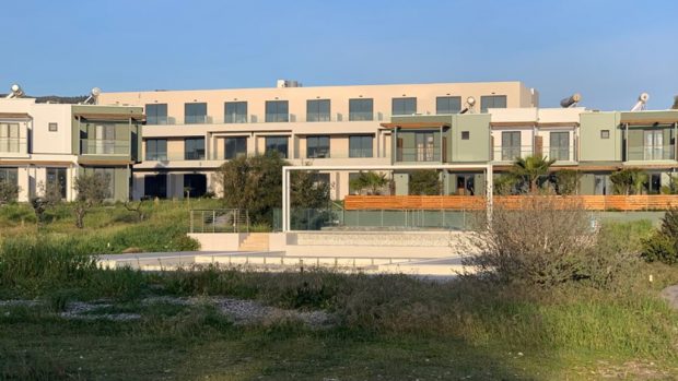 Zenith Seaside Hotel