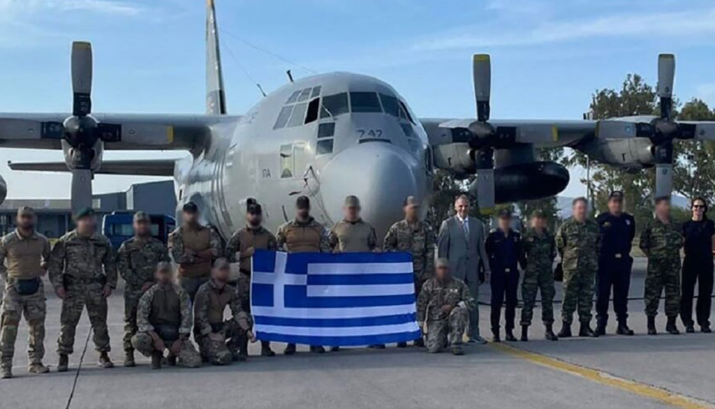 ΑΠΟΣΤΟΛΗ ΥΓΕΙΟΝΟΜΙΚΟΥ ΠΡΟΣΩΠΙΚΟΥ ΚΑΙ ΑΝΘΡΩΠΙΣΤΙΚΗΣ ΒΟΗΘΕΙΑΣ ΣΤΗ ΛΙΒΥΗ(ΓΡΑΦΕΙΟ ΤΥΠΟΥ ΓΕΕΘΑ/EUROKINISSI)
