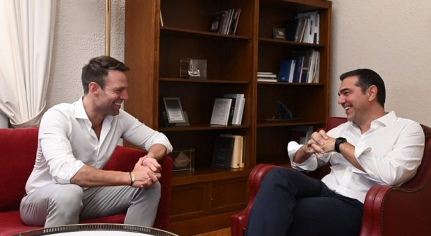 [363769] ΣΥΝΑΝΤΗΣΗ ΤΟΥ ΝΕΟΥ ΠΡΟΕΔΡΟΥ ΤΟΥ ΣΥΡΙΖΑ - ΠΣ ΣΤΕΦΑΝΟΥ ΚΑΣΣΕΛΑΚΗ ΜΕ ΤΟΝ ΑΠΕΡΧΟΜΕΝΟ ΠΡΟΕΔΡΟ ΑΛΕΞΗ ΤΣΙΠΡΑ(ΤΑΤΙΑΝΑ ΜΠΟΛΑΡΗ/EUROKINISSI)