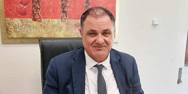 ΣΤΡΑΤΟΣ ΚΑΡΙΚΗΣ