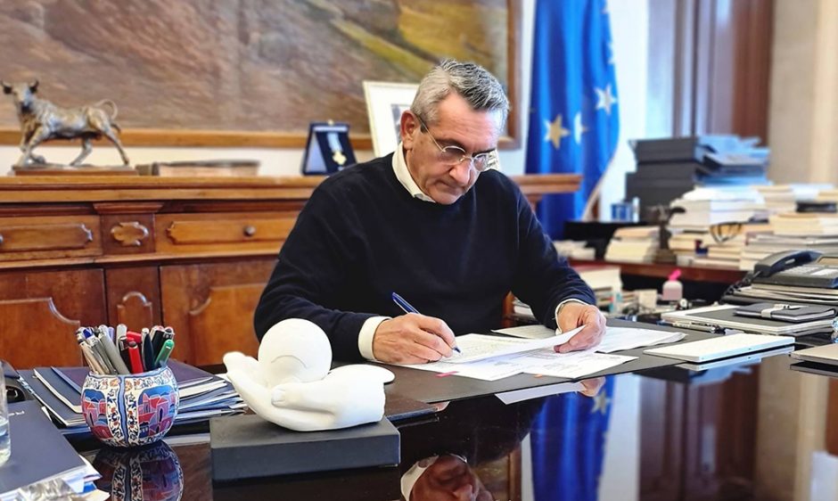 ΧΑΤΖΗΜΑΡΚΟΣ