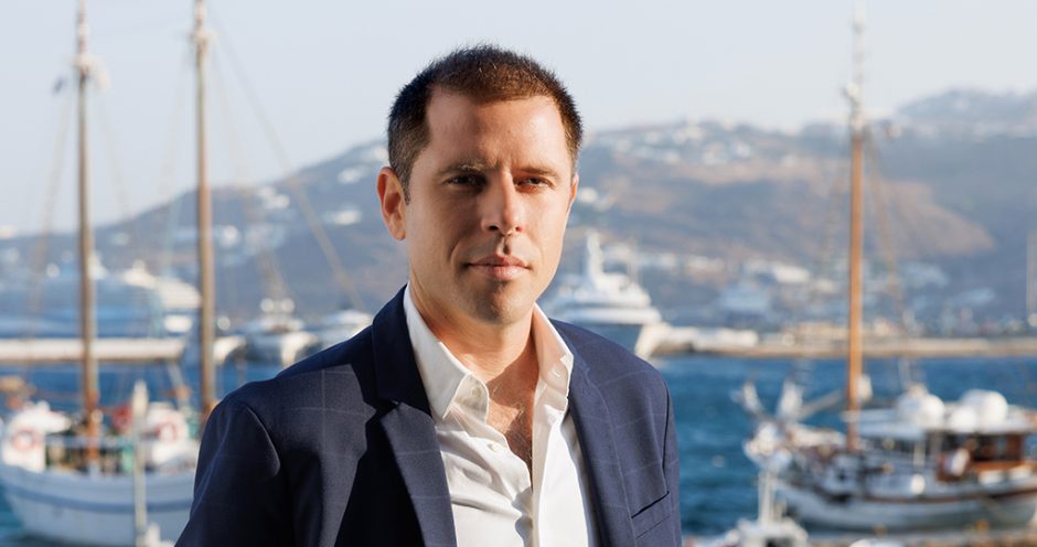 Σπύρος Αποστόλου