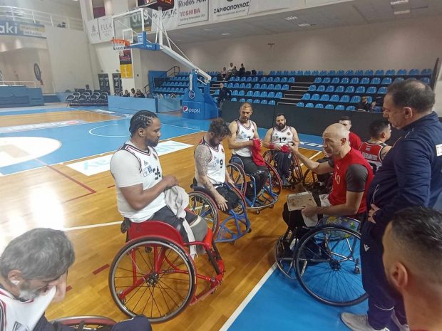 ΔΩΔΕΚΑΝΗΣΟΣ ΠΑΝΑΘΗΝΑΪΚΟΣ ΜΠΑΣΚΕΤ ΑΜΑΞΙΔΙΟ