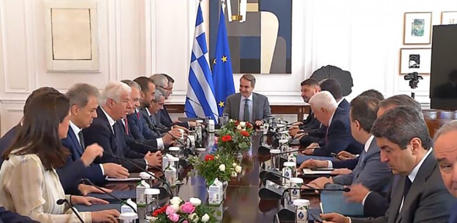 ΜΗΤΣΟΤΑΚΗΣ ΠΕΡΙΦΕΡΕΙΑΡΧΕΣ