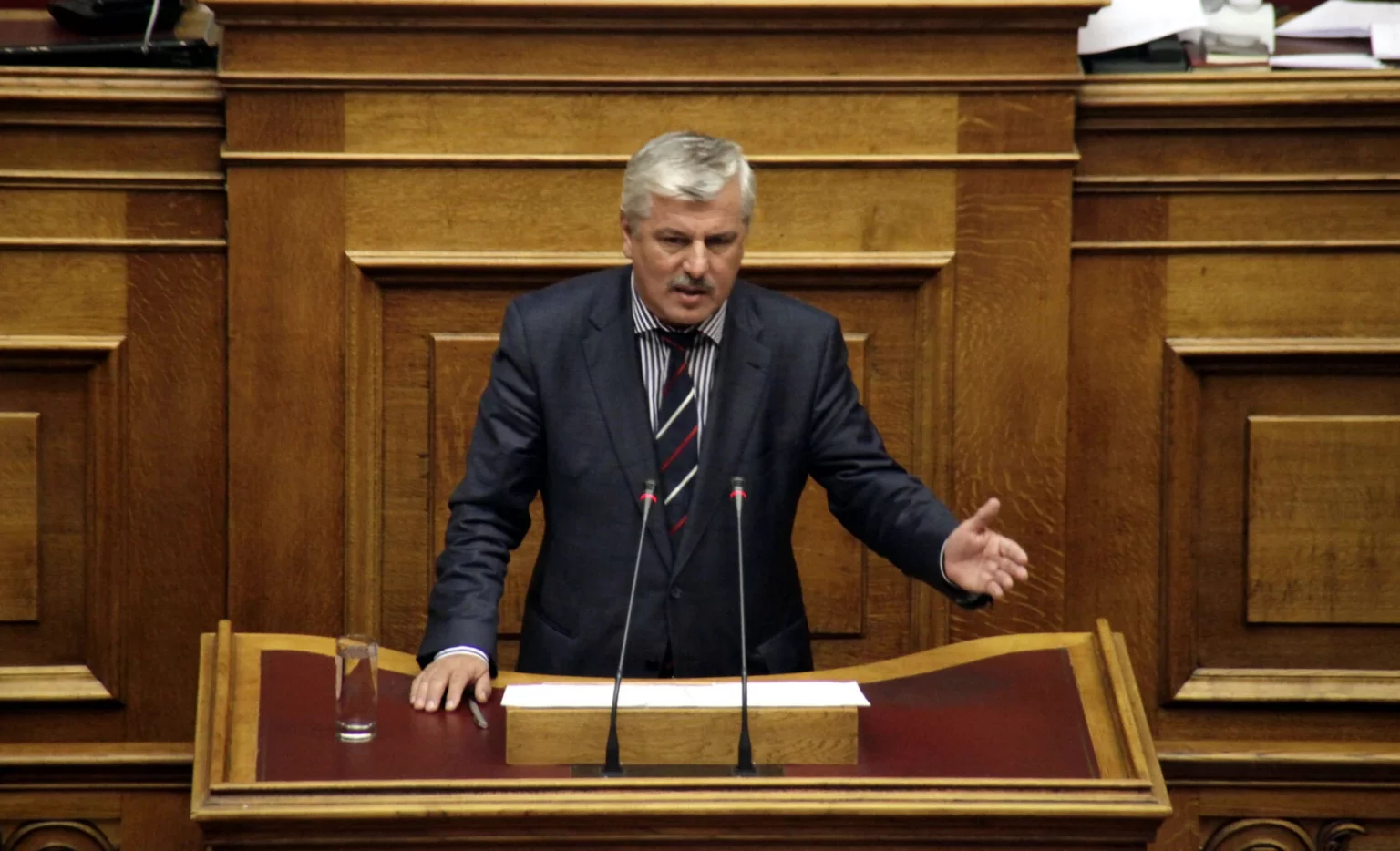 ΤΑΜΗΛΟΣ
