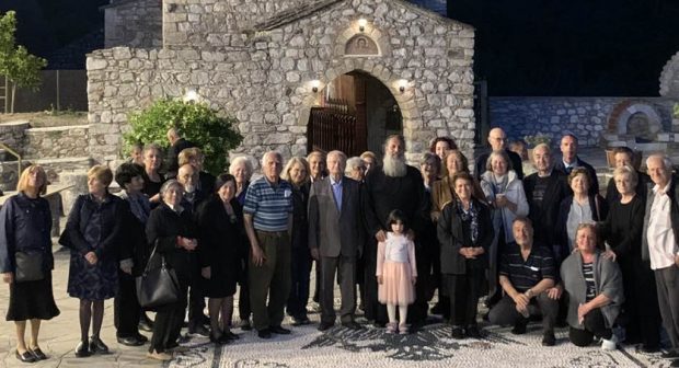«Σύνδεσμος Αγάπης» στο Θάρρι
