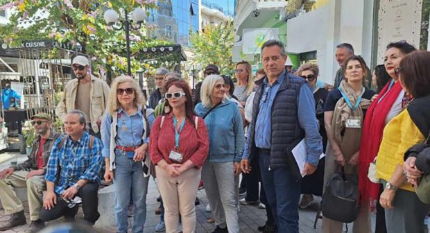 ξεναγοί διαμαρτυρία