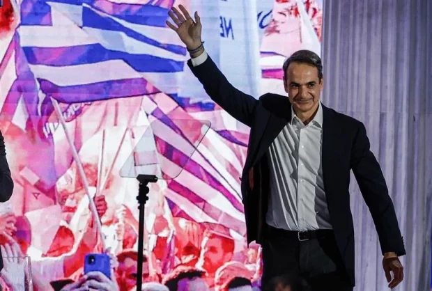 Ευρωεκλογές: Μπαίνει μπροστά στη μάχη ο Μητσοτάκης – Αύξηση συσπείρωσης με αφήγημα σταθερότητας