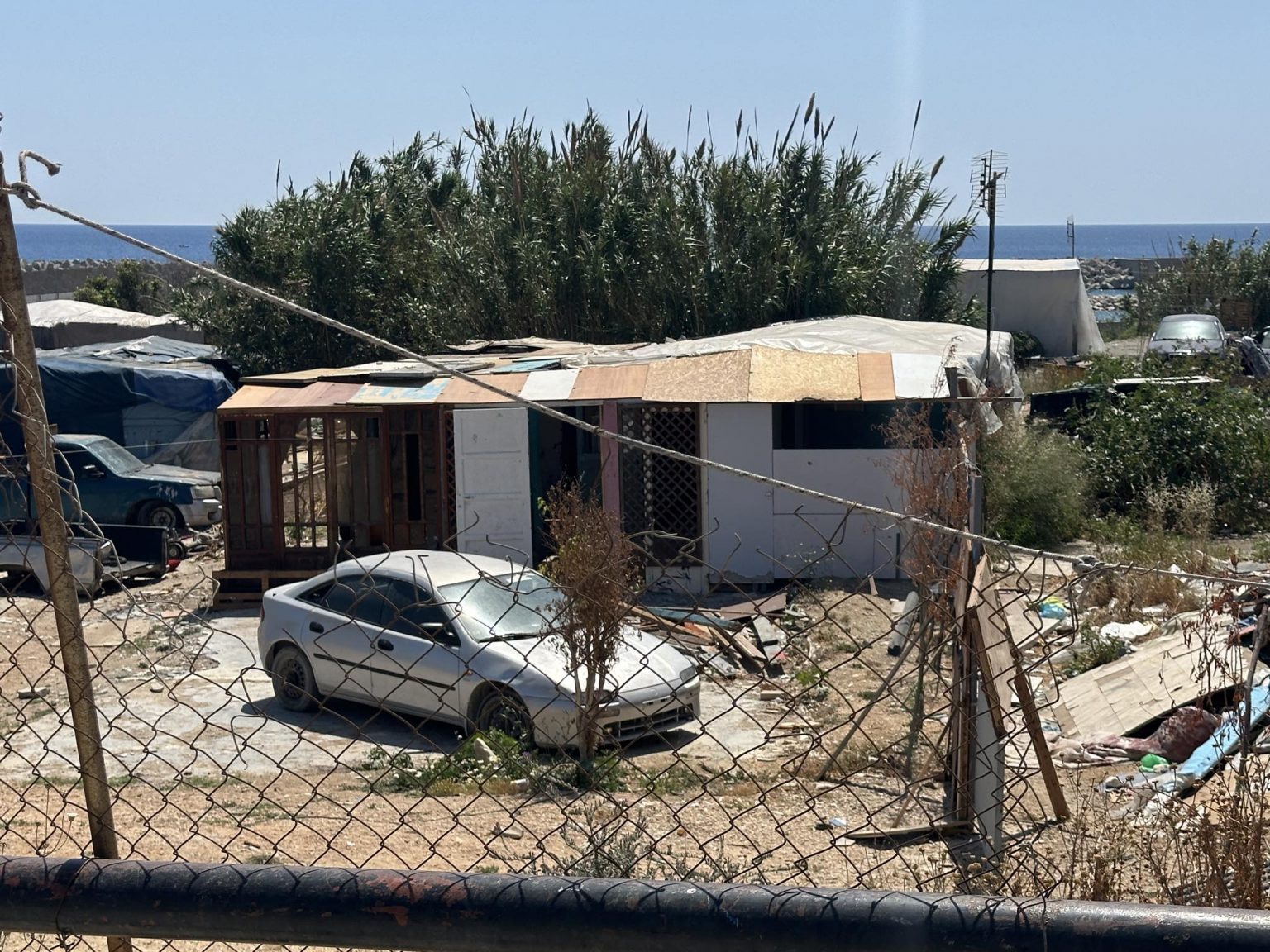 ΚΟΡΑΚΟΝΕΡΟ ΑΘΙΓΓΑΝΟΙ