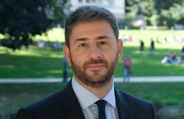 ΑΝΔΡΟΥΛΑΚΗΣ ΝΙΚΟΣ