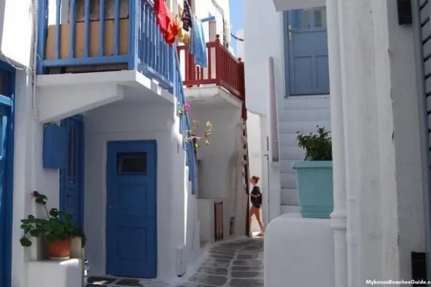 chora-mykonos-town