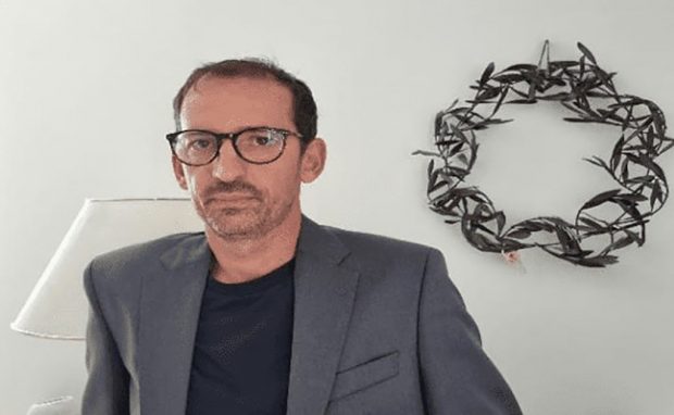 Σταύρος Τσούβαλης