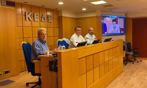 Παρέμβαση Επιτροπής Ψηφιακής Διακυβέρνησης ΚΕΔΕ για το τέλος παρεπιδημούντων
