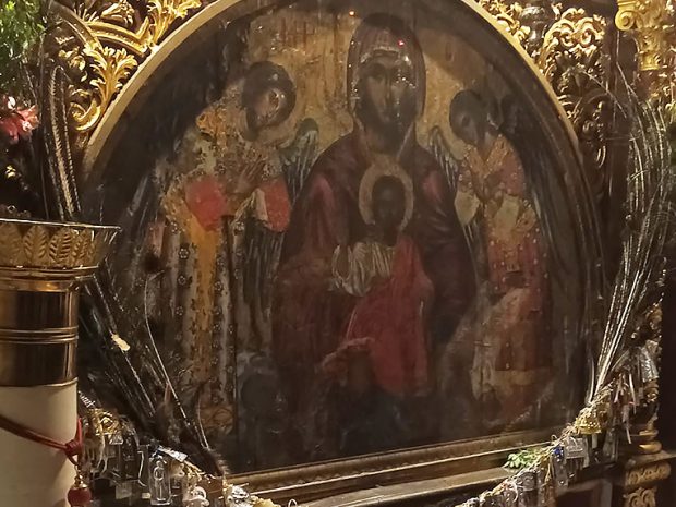 παναγια κρεμαστη