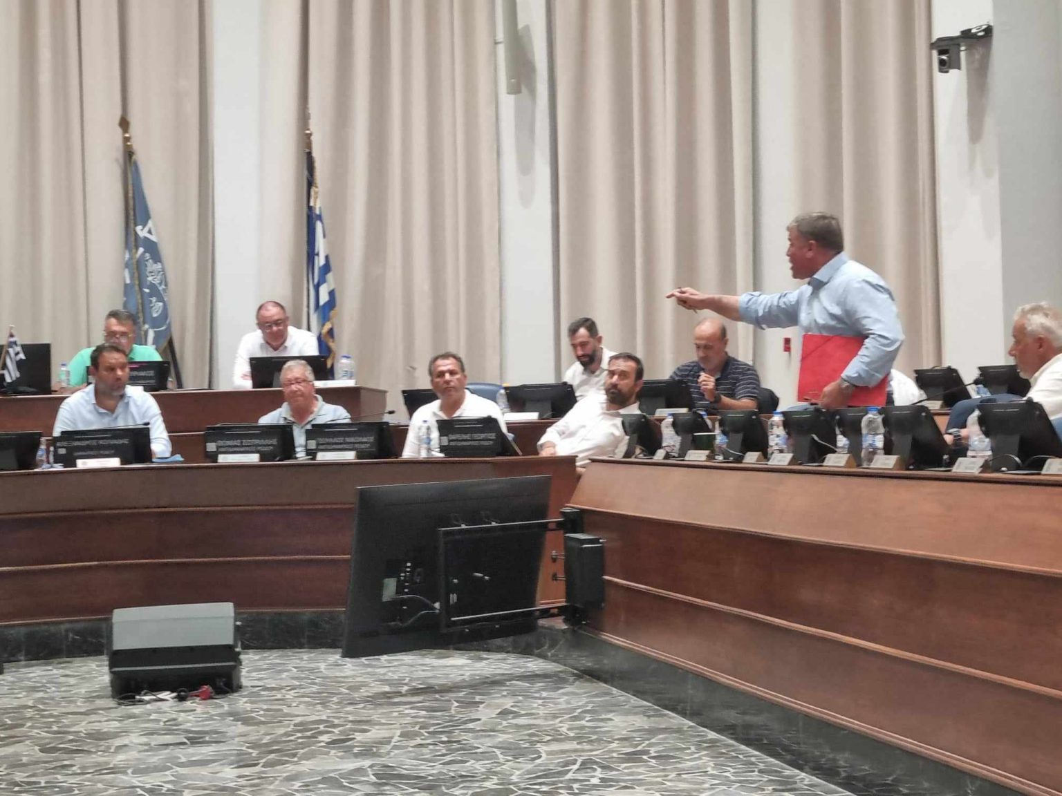 ΔΗΜΟΤΙΚΟ ΣΥΜΒΟΥΛΙΟ 20.8
