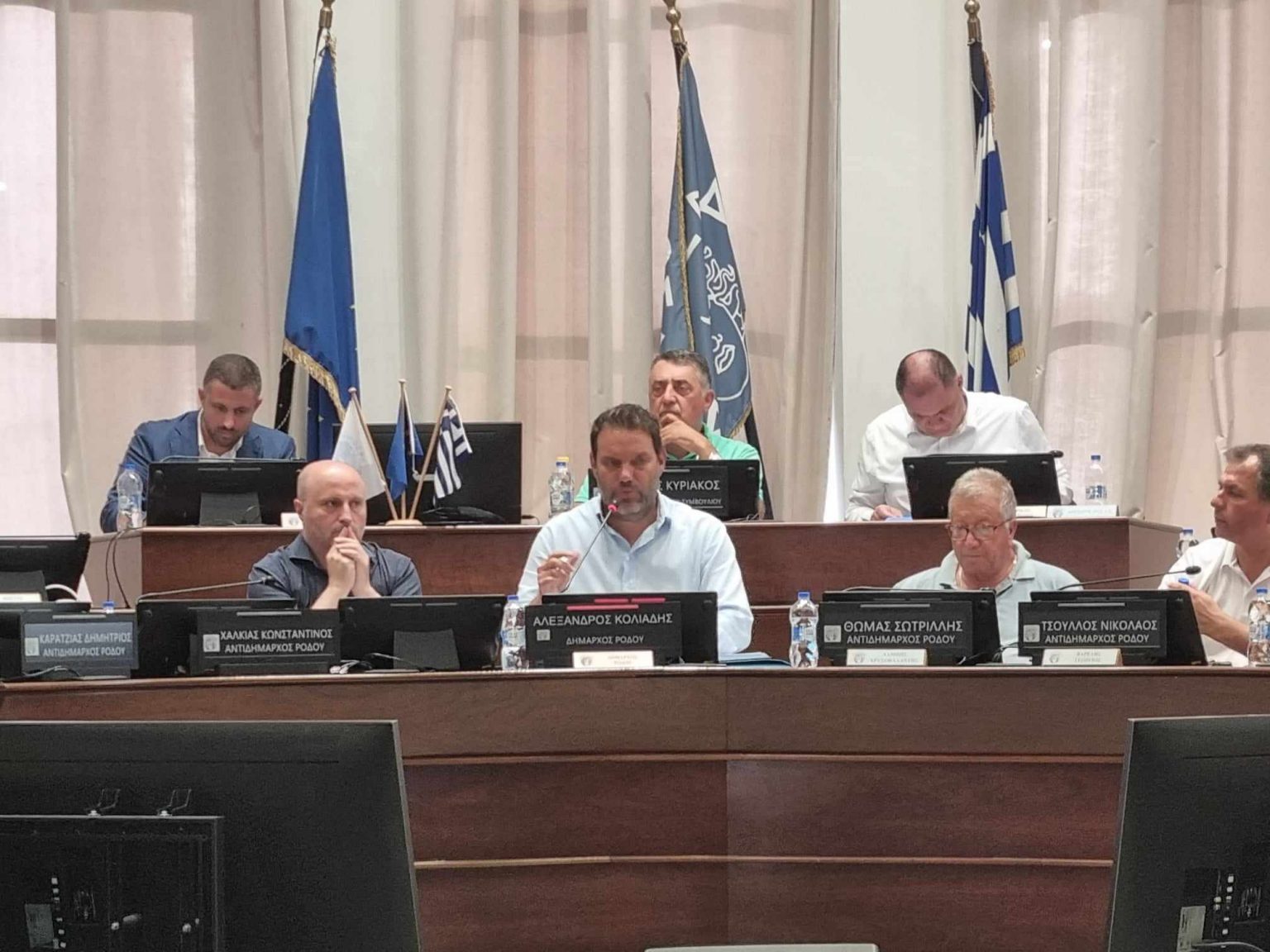 ΔΗΜΟΤΙΚΟ ΣΥΜΒΟΥΛΙΟ 20.8