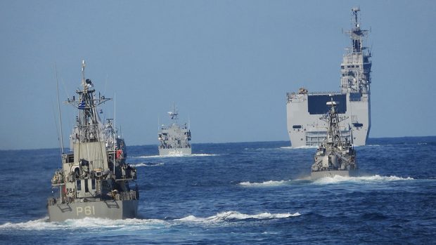 Ελληνική στρατιωτική άσκηση πολεμικά πλοία