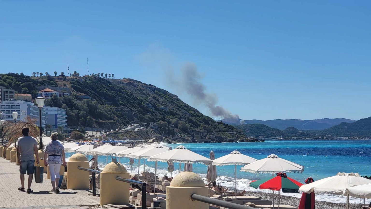 Υπό ελέγχο η φωτιά σε αγροτοδασική έκταση μεταξύ Παστίδας και Μαριτσών