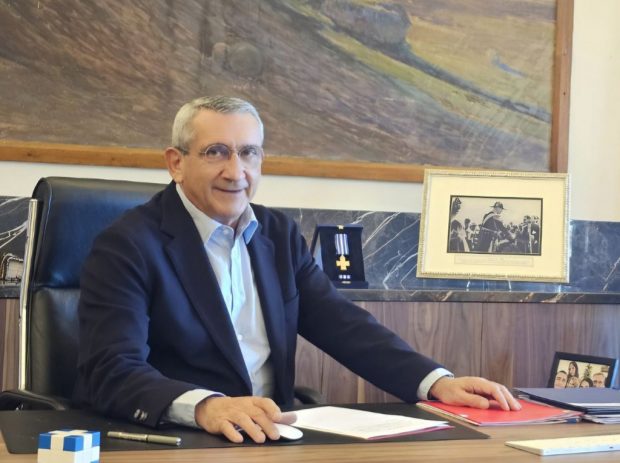 ΧΑΤΖΗΜΆΡΚΟΣ Γ