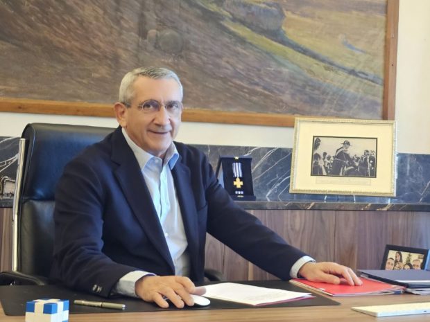 ΧΑΤΖΗΜΆΡΚΟΣ Γ