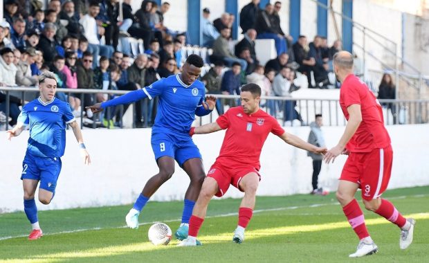 ΝΙΚΗ ΒΟΛΟΥ ΔΙΑΓΟΡΑΣ ΠΟΔΟΣΦΑΙΡΟ