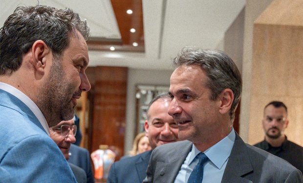 κολιαδης μητσοτάκης παππάς