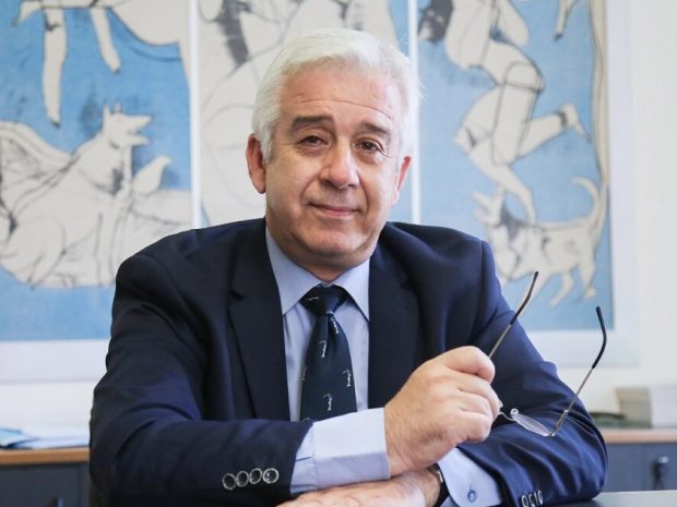 Κώστας Υφαντής