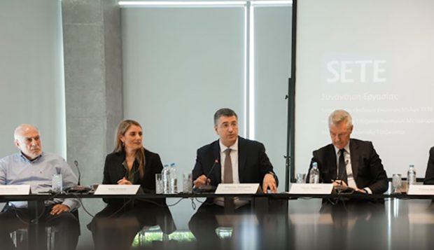 ΤΖΙΤΖΙΚΩΣΤΑΣ