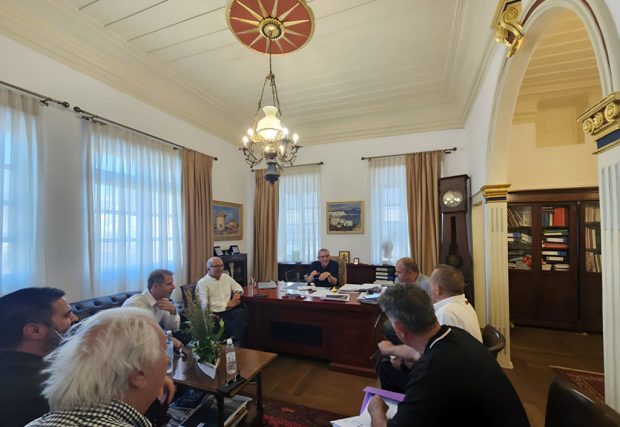 Γ ΧΑΤΖΗΜΑΡΚΟΣ ΜΥΚΟΝΟΣ