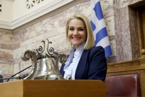 ΜΙΚΑ ΙΑΤΡΙΔΗ