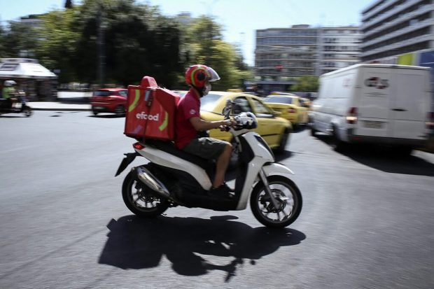 ΝΤΕΛΙΒΕΡΙ