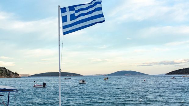 ΕΠΙΣΤΡΟΦΗ ΔΗΜΟΚΡΑΤΙΑΣ