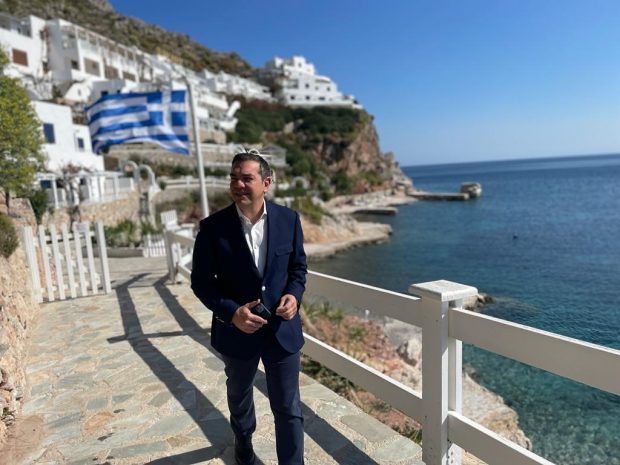 Πως ο Αλέξης Τσιπρας κατήργησε τους μειωμένους συντελεστές ΦΠΑ