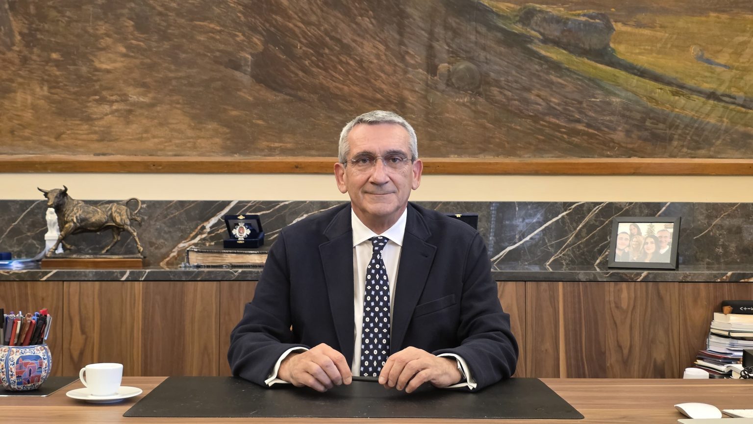 ΓΙΩΡΓΟΣ ΧΑΤΖΗΜΑΡΚΟΣ