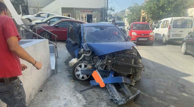 ΑΥΤΟΚΙΝΗΤΟ ΚΑΛΥΘΙΕΣ