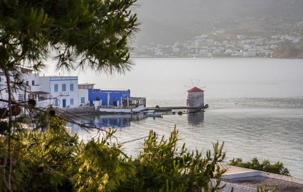 ΛΕΡΟΣ