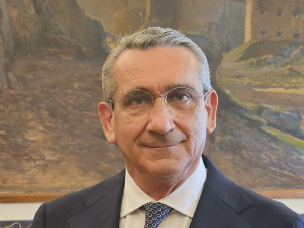 Γ ΧΑΤΖΗΜΑΡΚΟΣ