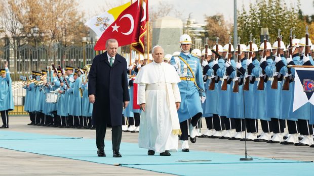 ΠΑΠΠΑΣ ΛΕΩΝ ΕΡΝΤΟΓΑΝ
