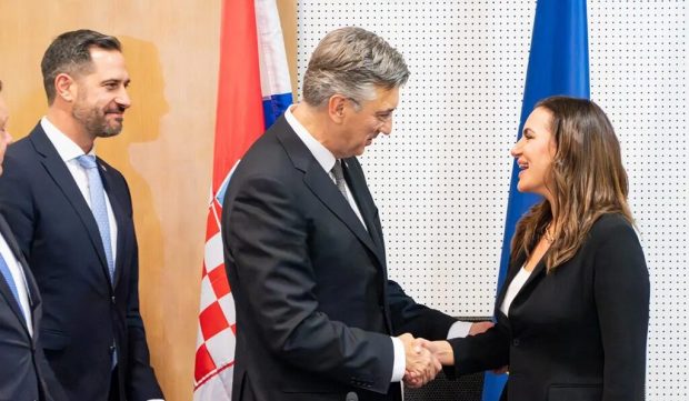 ΚΕΦΑΛΟΓΙΑΝΝΗ ΚΡΟΑΤΙΑ
