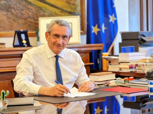 ΧΑΤΖΗΜΑΡΚΟΣ Γ