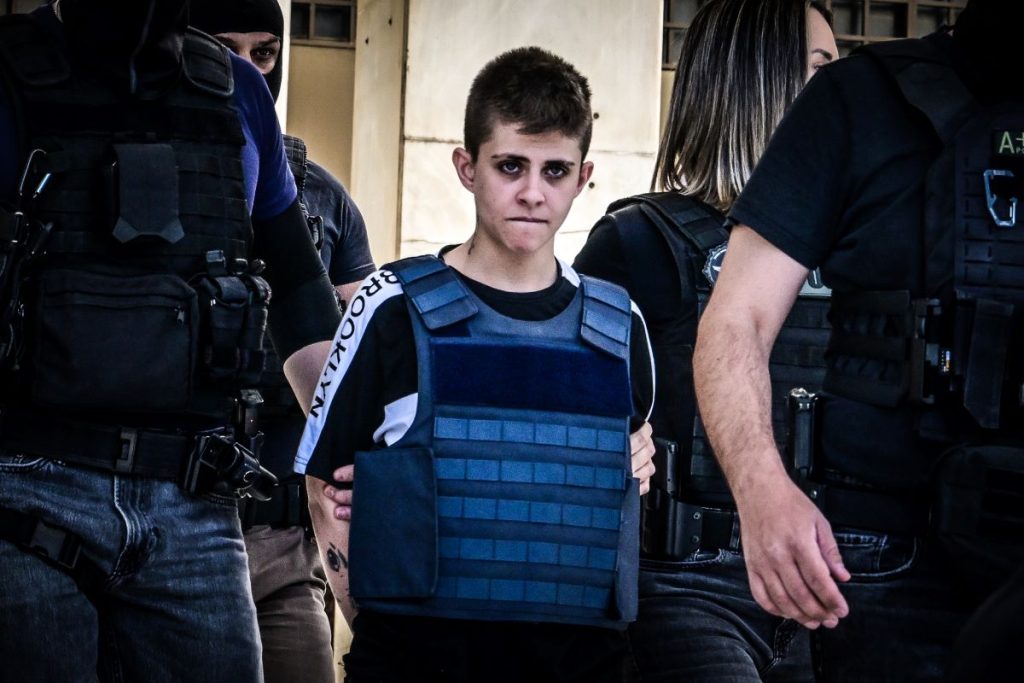 Μουρτζούκου