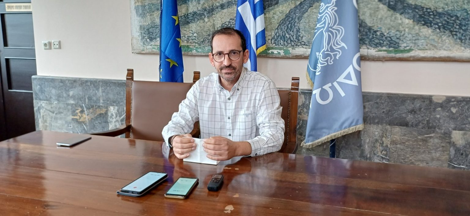 Σταύρος Τσούβαλης
