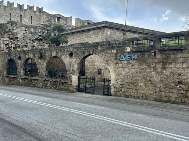 ΔΕΗ ΠΛΑΤΕΙΑ ΣΥΜΗΣ