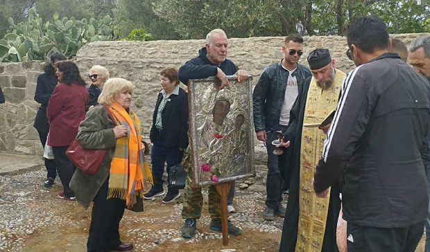 ΣΚΙΑΔΕΝΗ ΚΟΙΜΗΤΗΡΙΟ