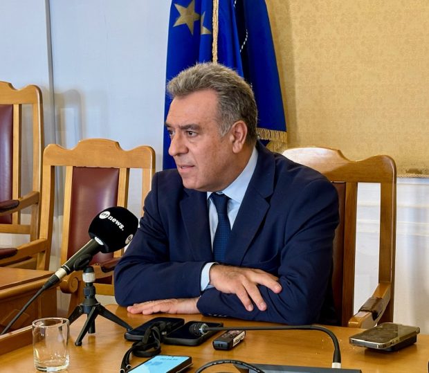 Μάνος Κόνσολας: «Άμεση και επείγουσα προτεραιότητα η απρόσκοπτη και αξιόπιστη ακτοπλοϊκή σύνδεση της Αστυπάλαιας με τα άλλα νησιά της Δωδεκανήσου»