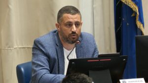 ΓΕΡΟΝΙΚΟΛΑΣ ΝΙΚΟΣ