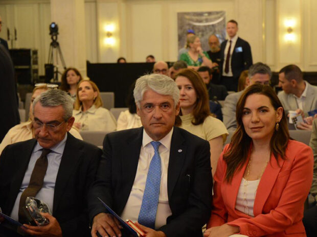 ΚΕΦΑΛΟΓΙΑΝΝΗ Ο