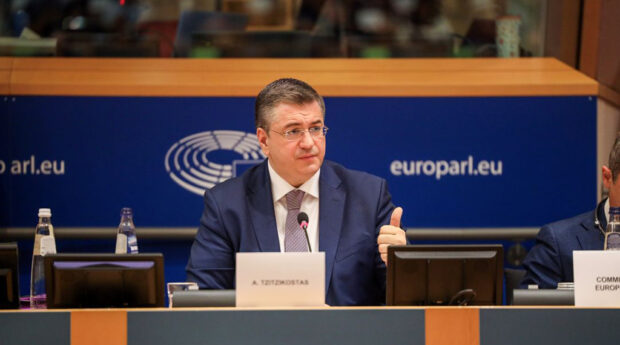 Τζιτζικώστας: Έρχεται το πρώτο στρατηγικό σχέδιο της ΕΕ για τον τουρισμό, τι θα περιέχει