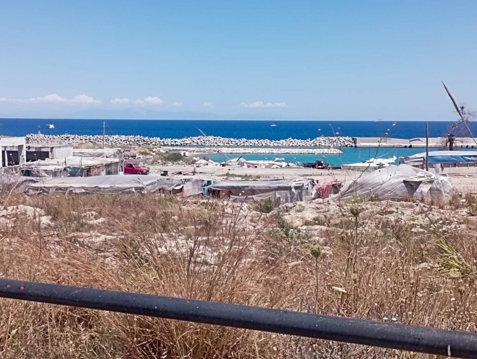 ΤΣΙΓΓΑΝΟΙ ΡΟΜΑ ΚΟΡΑΚΟΝΕΡΟ